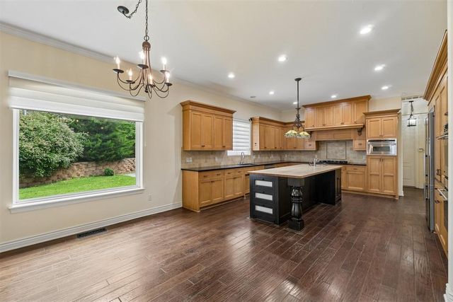 4705 Manor Hill Drive, Norman, OK 73072
