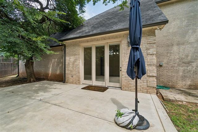 4705 Manor Hill Drive, Norman, OK 73072