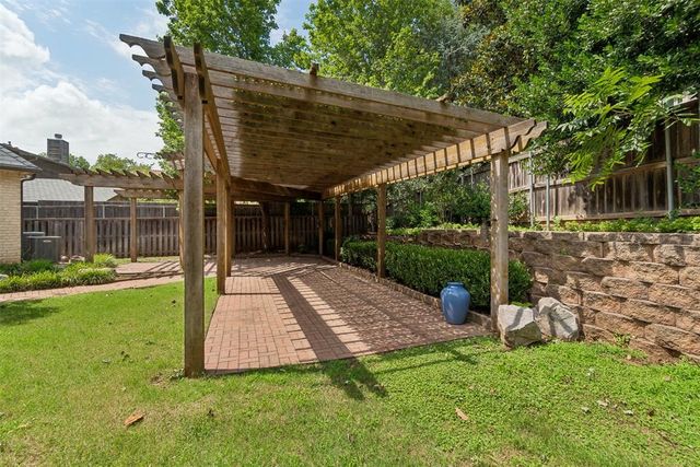 4705 Manor Hill Drive, Norman, OK 73072