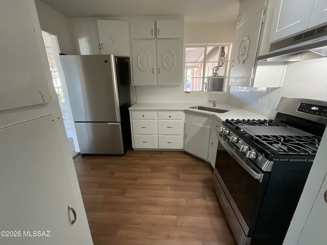 3308 E Silverlake Road, Tucson, AZ 85713