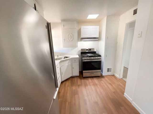 3308 E Silverlake Road, Tucson, AZ 85713