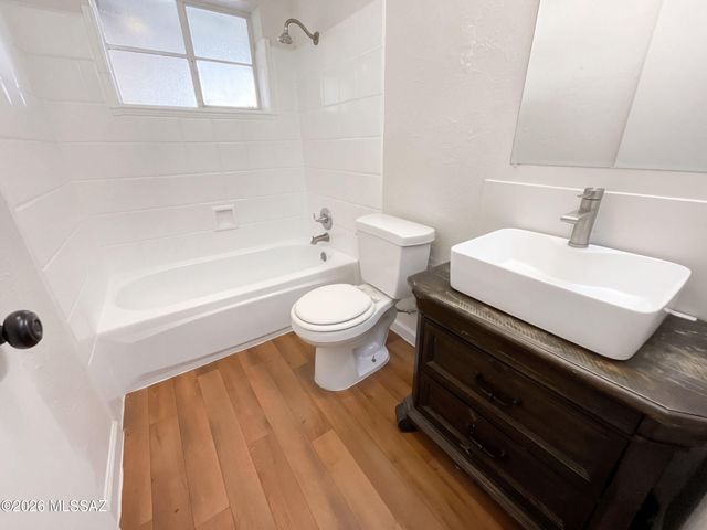 3308 E Silverlake Road, Tucson, AZ 85713