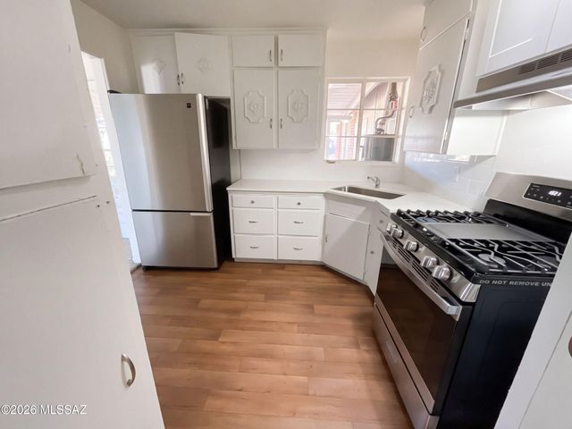 3308 E Silverlake Road, Tucson, AZ 85713