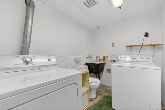 220 Wilbur Boulevard, Poughkeepsie, NY 12603