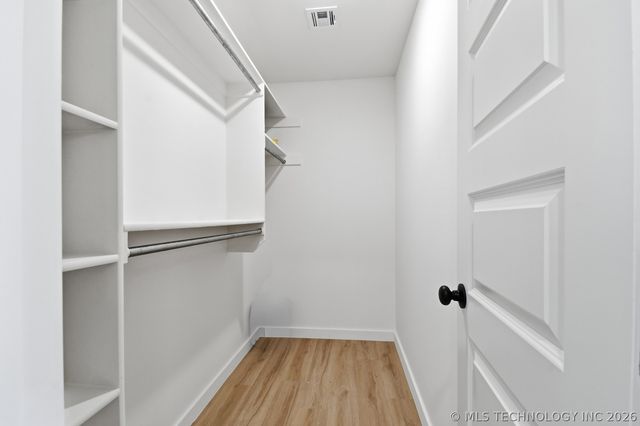 112 S Stark Street, Kiefer, OK 74041