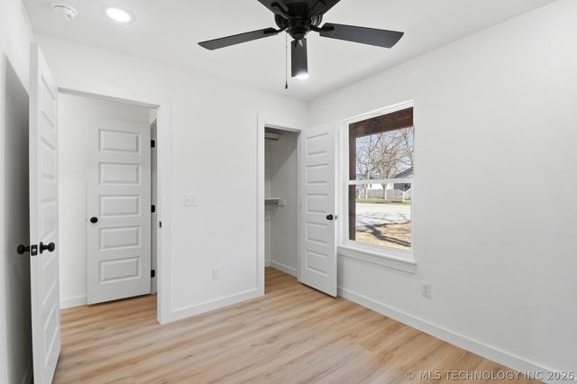 112 S Stark Street, Kiefer, OK 74041