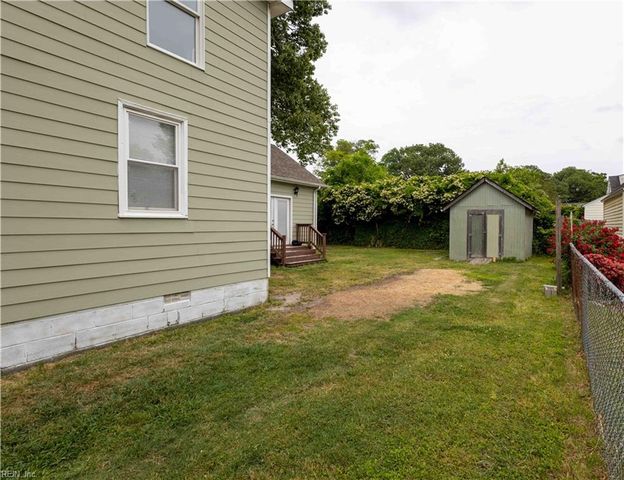8820 London ST, Norfolk, VA 23503