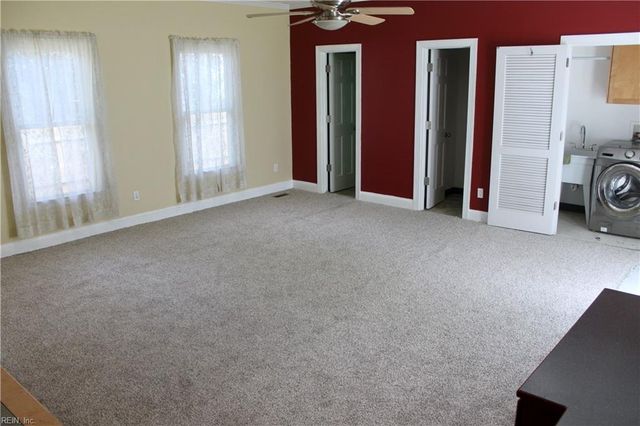 8820 London ST, Norfolk, VA 23503