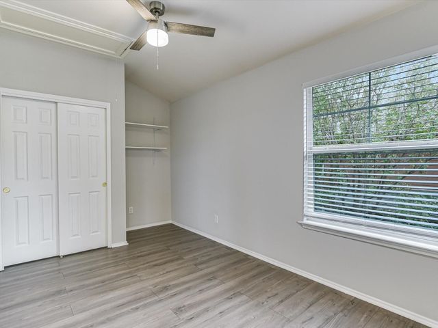 1481 E Old Settlers BLVD 1801, Round Rock, TX 78664