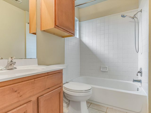 1481 E Old Settlers BLVD 1801, Round Rock, TX 78664