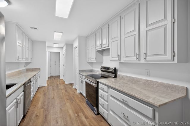 2025 NE 5th Street, Pryor, OK 74361