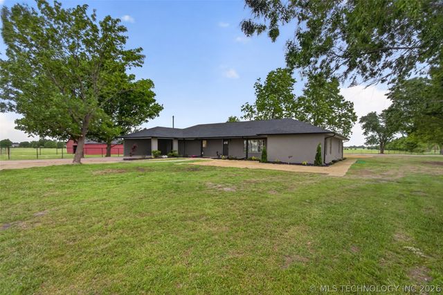 2025 NE 5th Street, Pryor, OK 74361
