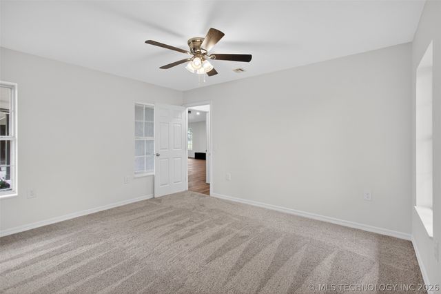 2025 NE 5th Street, Pryor, OK 74361