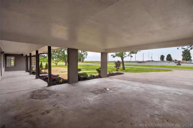 2025 NE 5th Street, Pryor, OK 74361