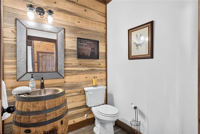 772 Rainbow Montain Drive, Ellijay, GA 30536
