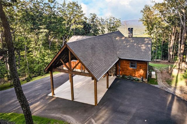 772 Rainbow Montain Drive, Ellijay, GA 30536