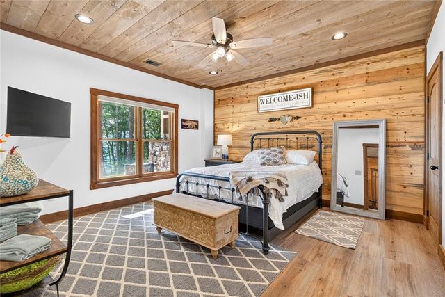 772 Rainbow Montain Drive, Ellijay, GA 30536