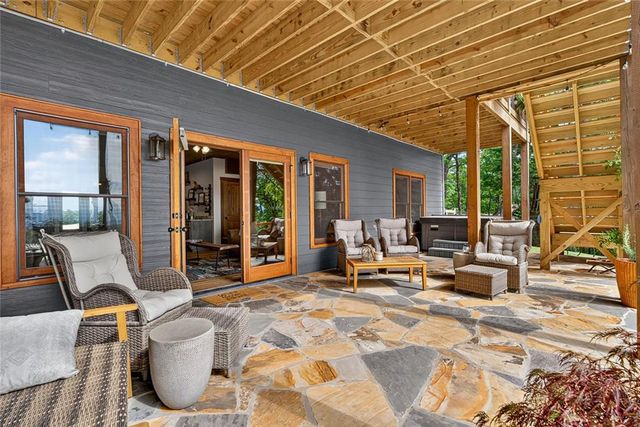 772 Rainbow Montain Drive, Ellijay, GA 30536