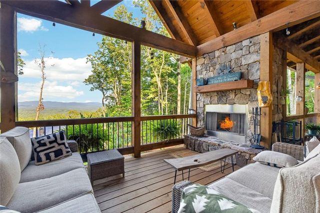 772 Rainbow Montain Drive, Ellijay, GA 30536