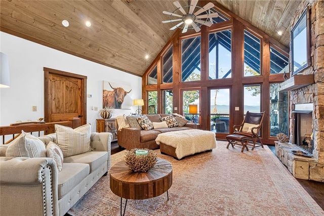 772 Rainbow Montain Drive, Ellijay, GA 30536