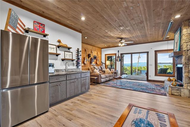 772 Rainbow Montain Drive, Ellijay, GA 30536