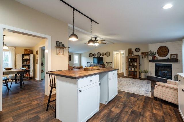 157 County Rd 112, Athens, TN 37303