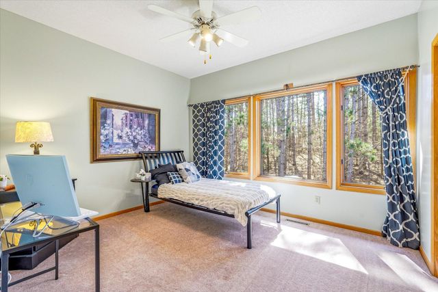 13840 28th Street N, Stillwater, MN 55082