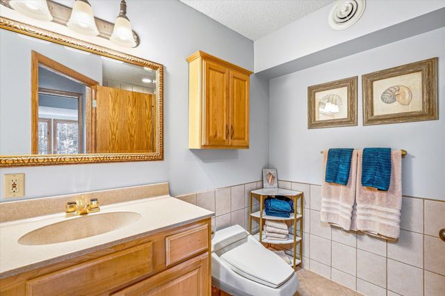 13840 28th Street N, Stillwater, MN 55082
