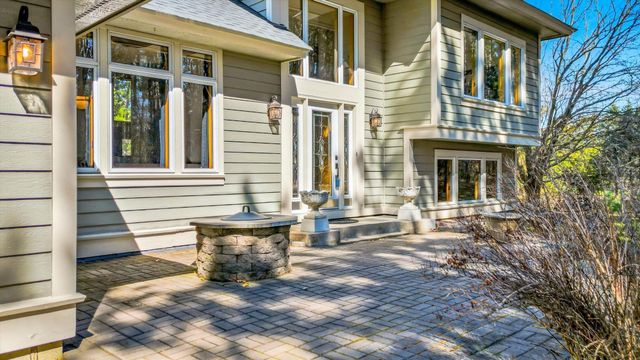 13840 28th Street N, Stillwater, MN 55082