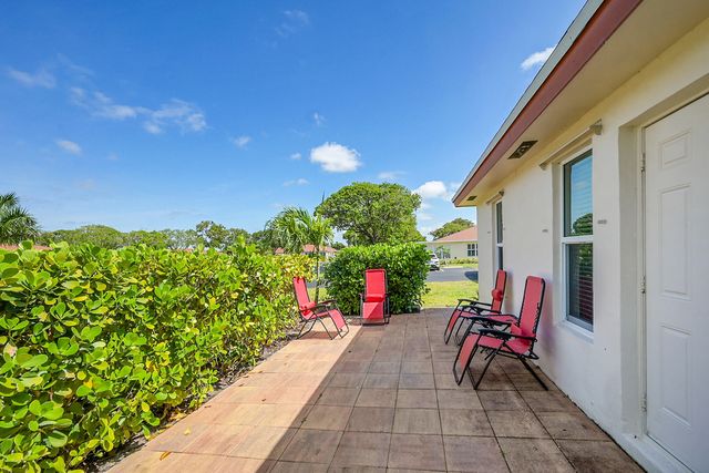 4585 NW 3rd Street D, Delray Beach, FL 33445