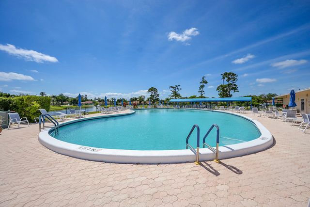 4585 NW 3rd Street D, Delray Beach, FL 33445