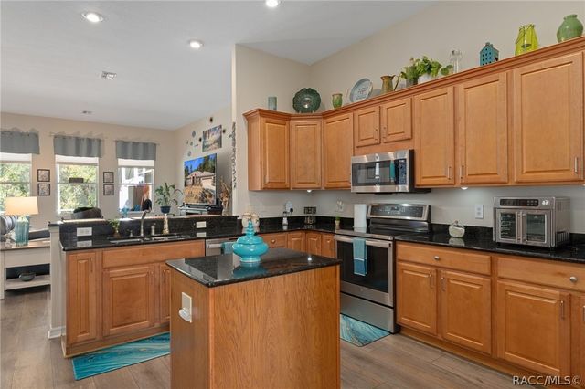 2864 N Appledore Path, Hernando, FL 34442