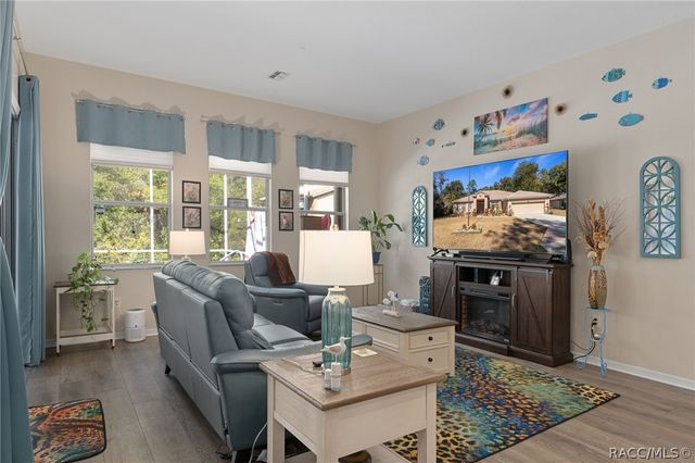 2864 N Appledore Path, Hernando, FL 34442