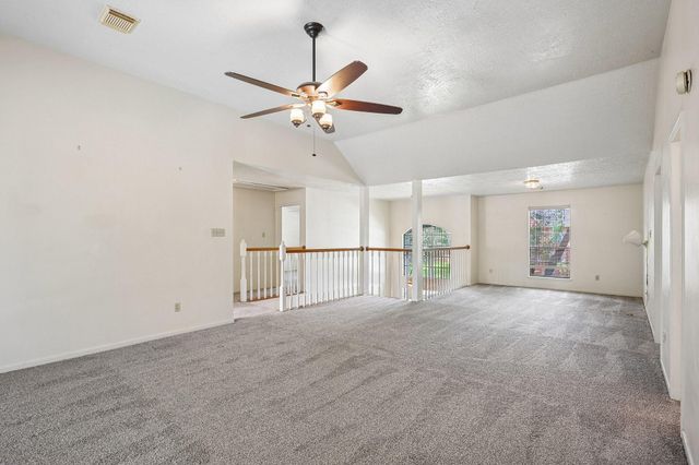 907 Remington Court, Friendswood, TX 77546