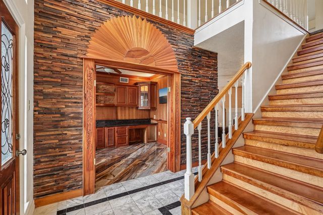907 Remington Court, Friendswood, TX 77546