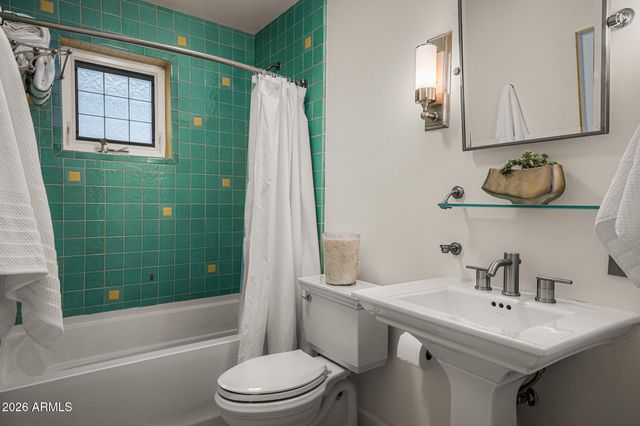 3336 E Mariposa Street, Phoenix, AZ 85018