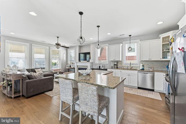 412 SIMPSON AVE, Ocean City, NJ 08226