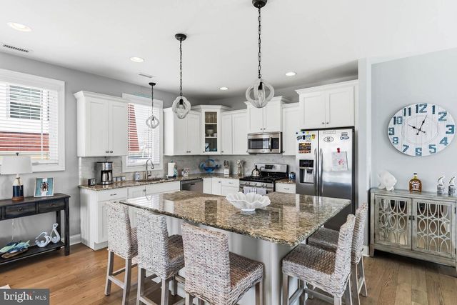 412 SIMPSON AVE, Ocean City, NJ 08226