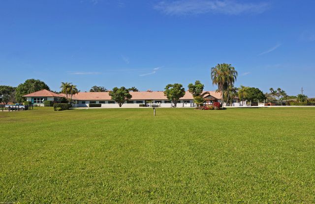 13122 52nd Place S, Wellington, FL 33449