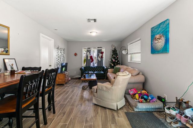 13122 52nd Place S, Wellington, FL 33449