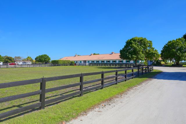 13122 52nd Place S, Wellington, FL 33449