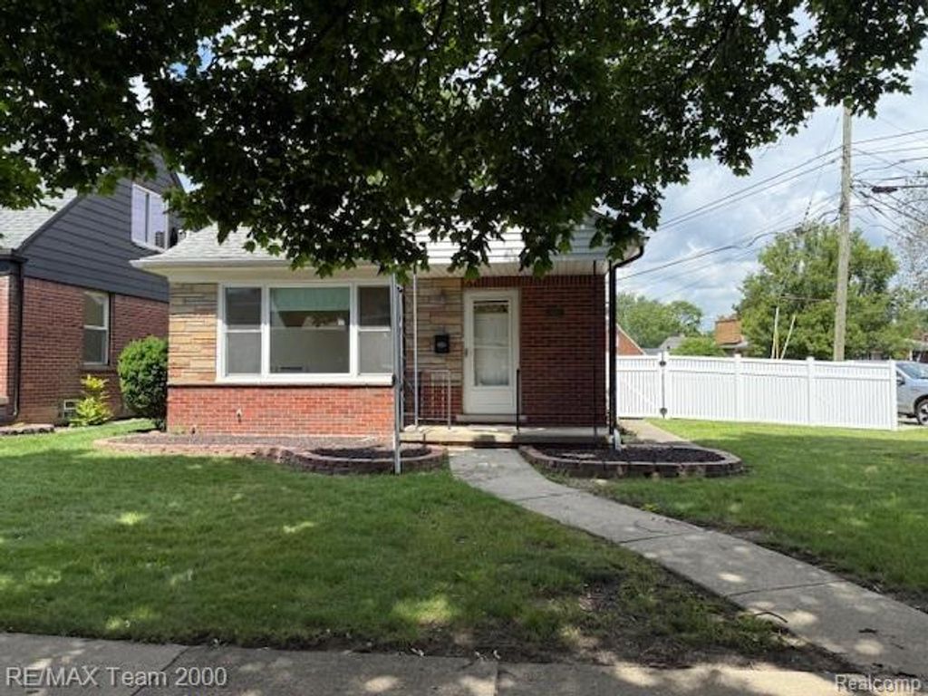 3310 Culver Avenue, Dearborn, MI 48124