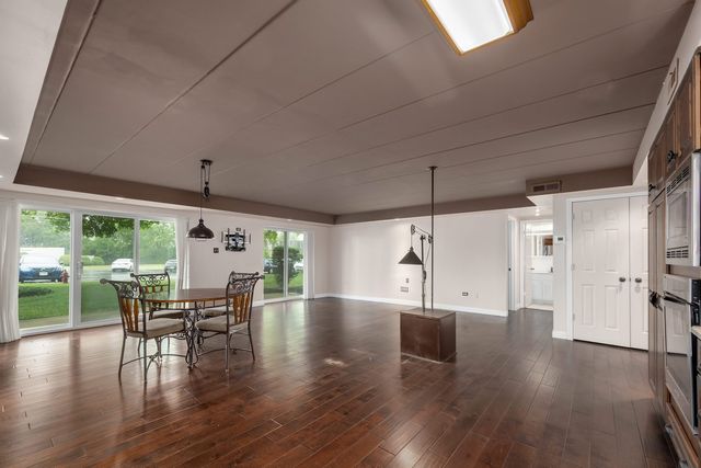 2900 MAPLE Avenue 4A, Downers Grove, IL 60515