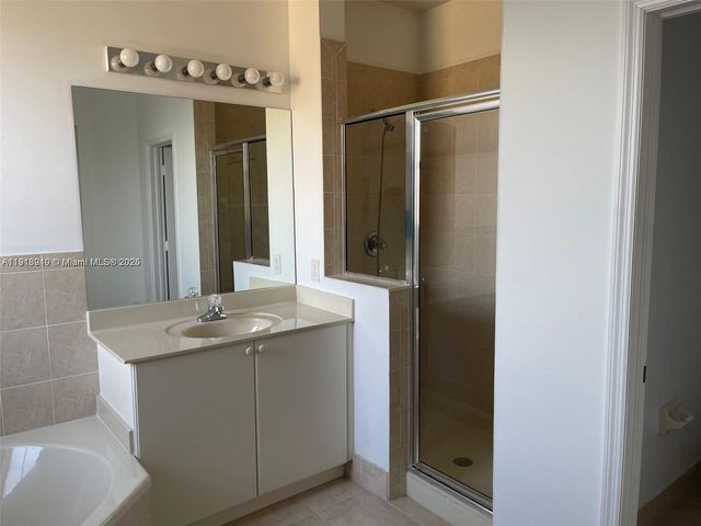 11413 SW 137th Psge 11413, Miami, FL 33186