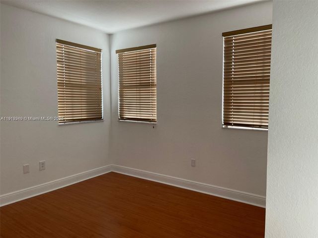 11413 SW 137th Psge 11413, Miami, FL 33186