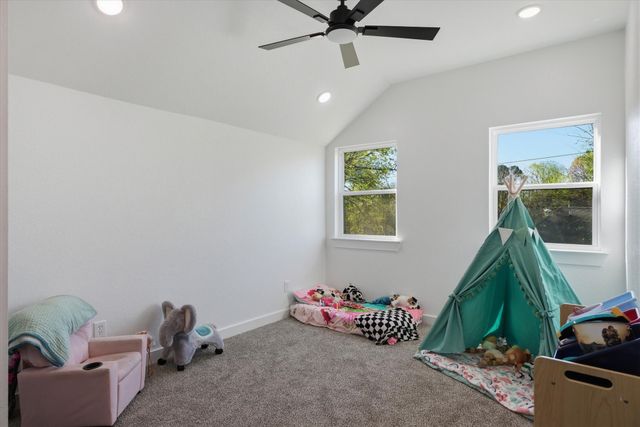 902 N Spring Street, Grand Saline, TX 75140