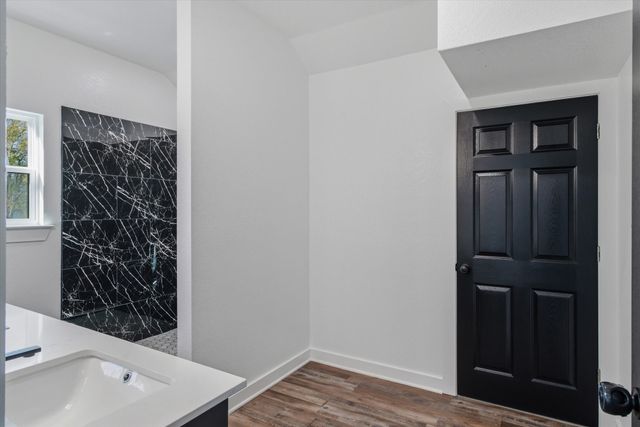 902 N Spring Street, Grand Saline, TX 75140