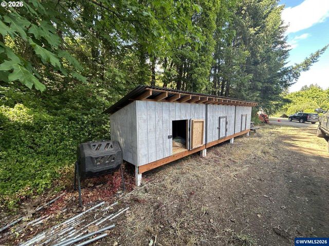 21095 SW Old Pacific Hwy, Sherwood, OR 97140