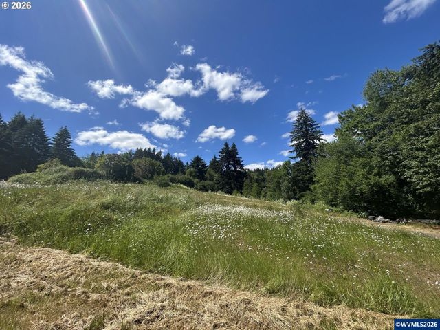 21095 SW Old Pacific Hwy, Sherwood, OR 97140