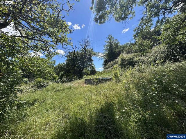 21095 SW Old Pacific Hwy, Sherwood, OR 97140